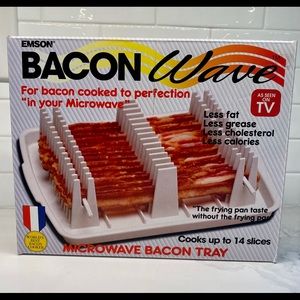 New In Box Original Bacon Wave Microwave BaconTray